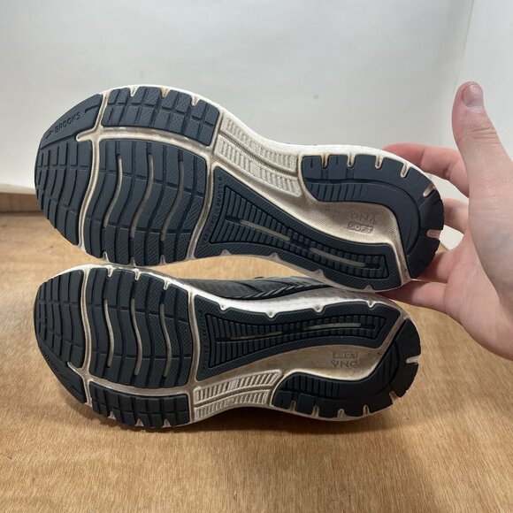 Brooks Glycerin GTS 19 Women Size 7 D Grey White Running Shoe Laced Up Casual - Picture 7 of 9